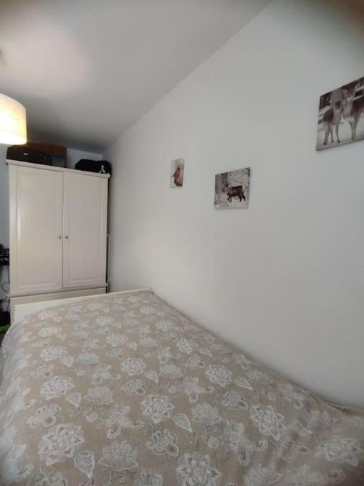Apartamento Acogedor. Gelves Εξωτερικό φωτογραφία